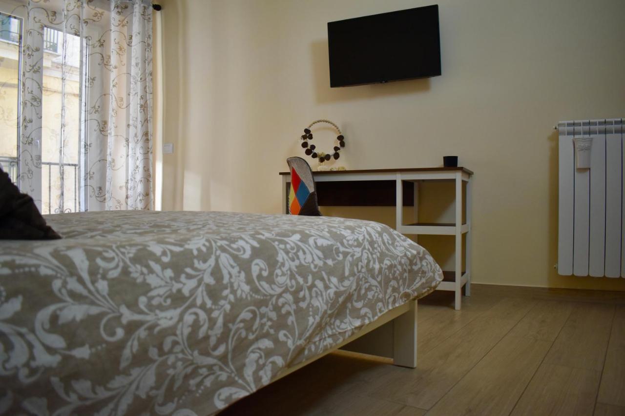 Dimora Normanna Bed & Breakfast Aversa